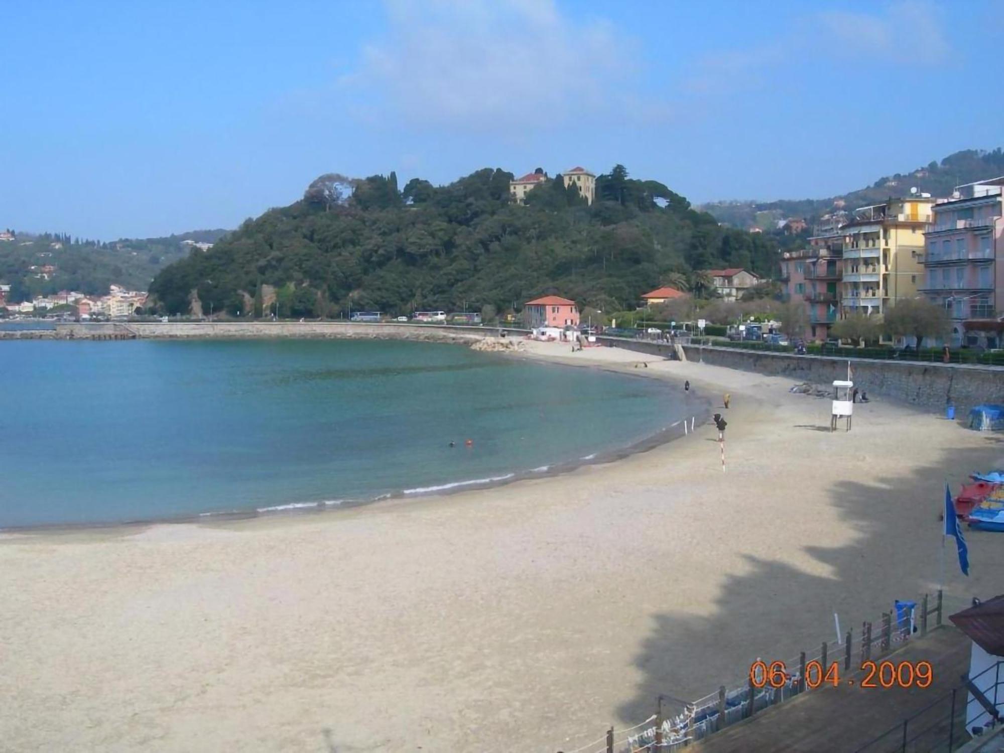 Affittacamere "In Piazzetta Da Vasco" Lerici Ngoại thất bức ảnh
