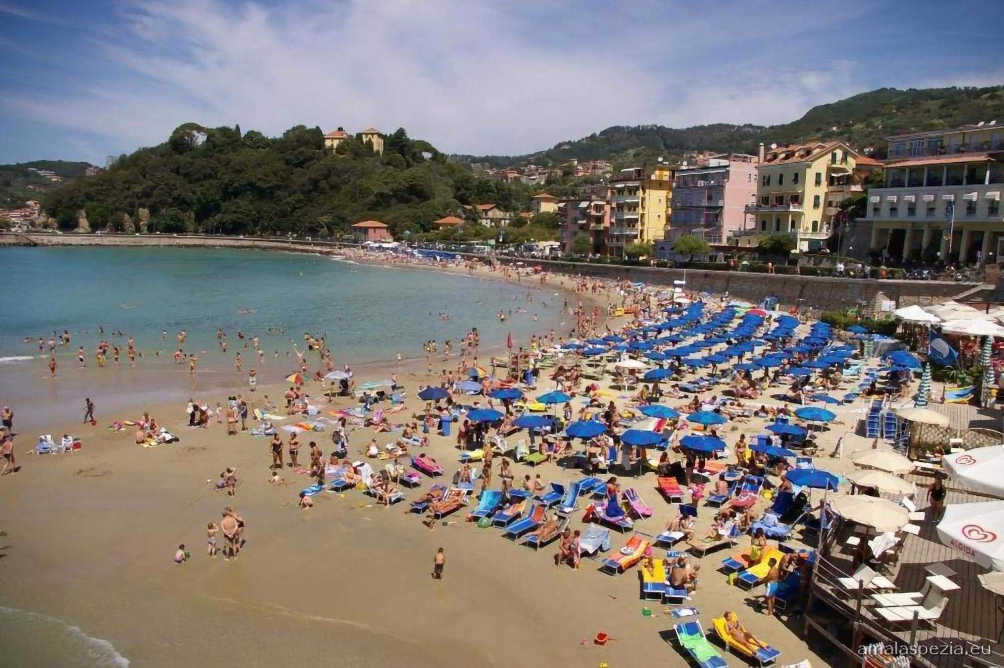 Affittacamere "In Piazzetta Da Vasco" Lerici Ngoại thất bức ảnh