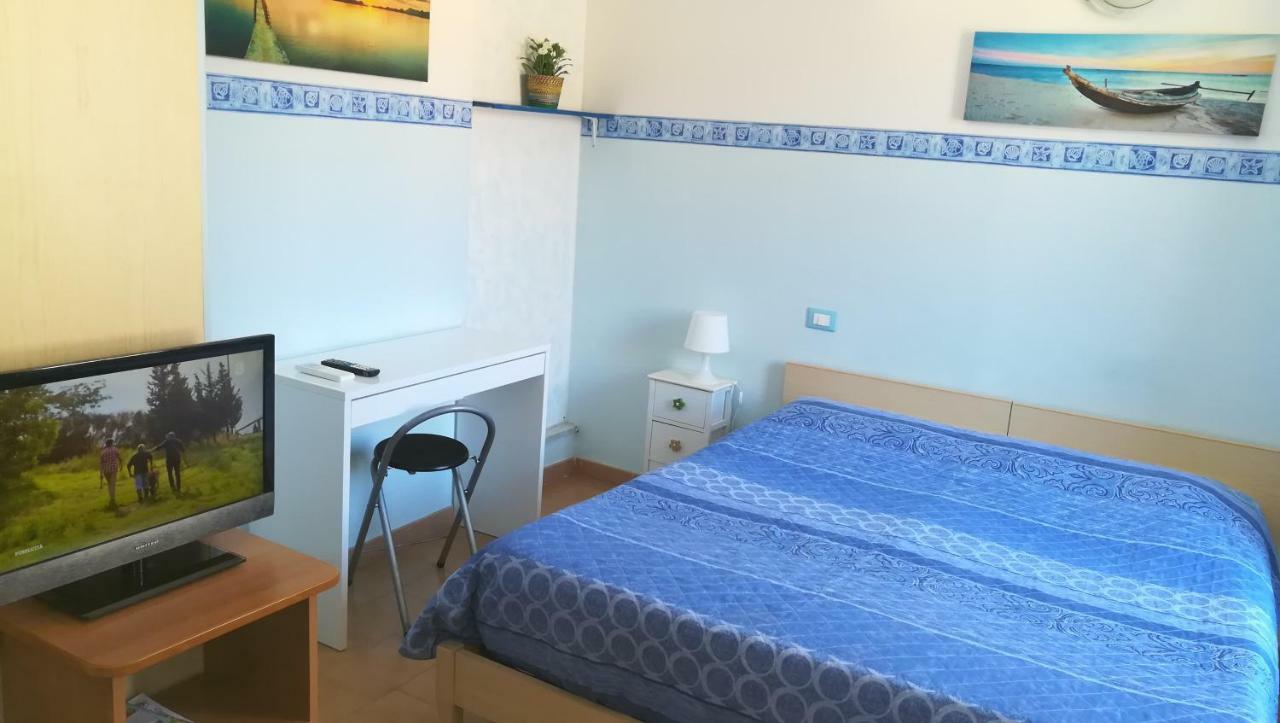 Affittacamere "In Piazzetta Da Vasco" Lerici Ngoại thất bức ảnh